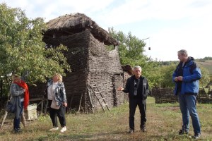 Тур Сіль і шампанське: село Маяки, музей етнографії Слобожанщини